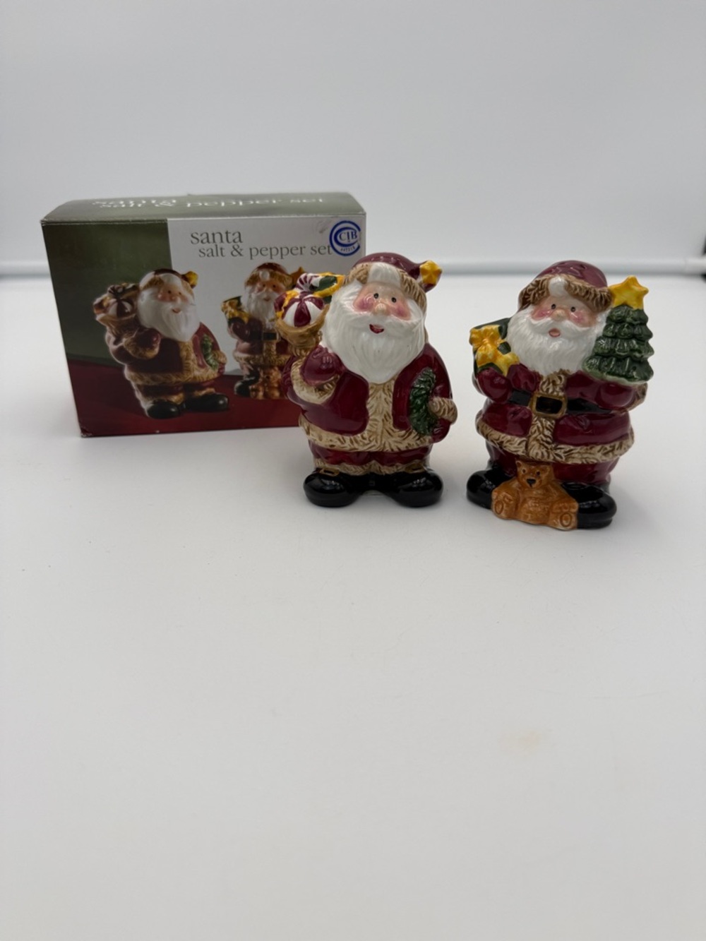 Santa Salt & Pepper Shakers Christmas Tree Presents Teddy Bear